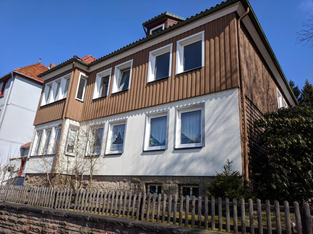 Familienfreundlich - Farbenfroh - Aussergewoehnlich Braunlage Buitenkant foto