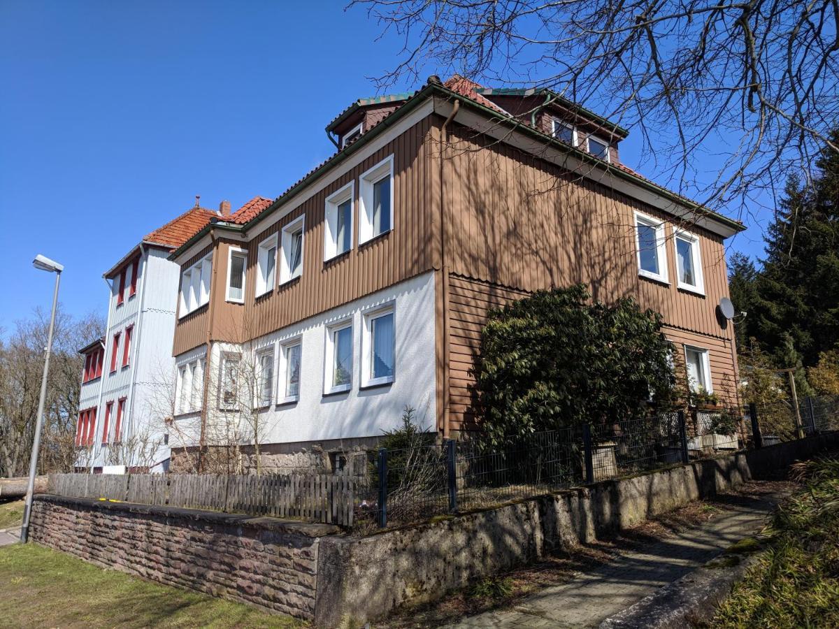 Familienfreundlich - Farbenfroh - Aussergewoehnlich Braunlage Buitenkant foto